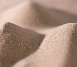 Фото - Пескоструйный песок: характеристика и как использовать